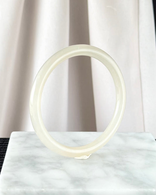 The Dawn Lotus 56.5mm Nephrite Bangle 晨曦初荷
