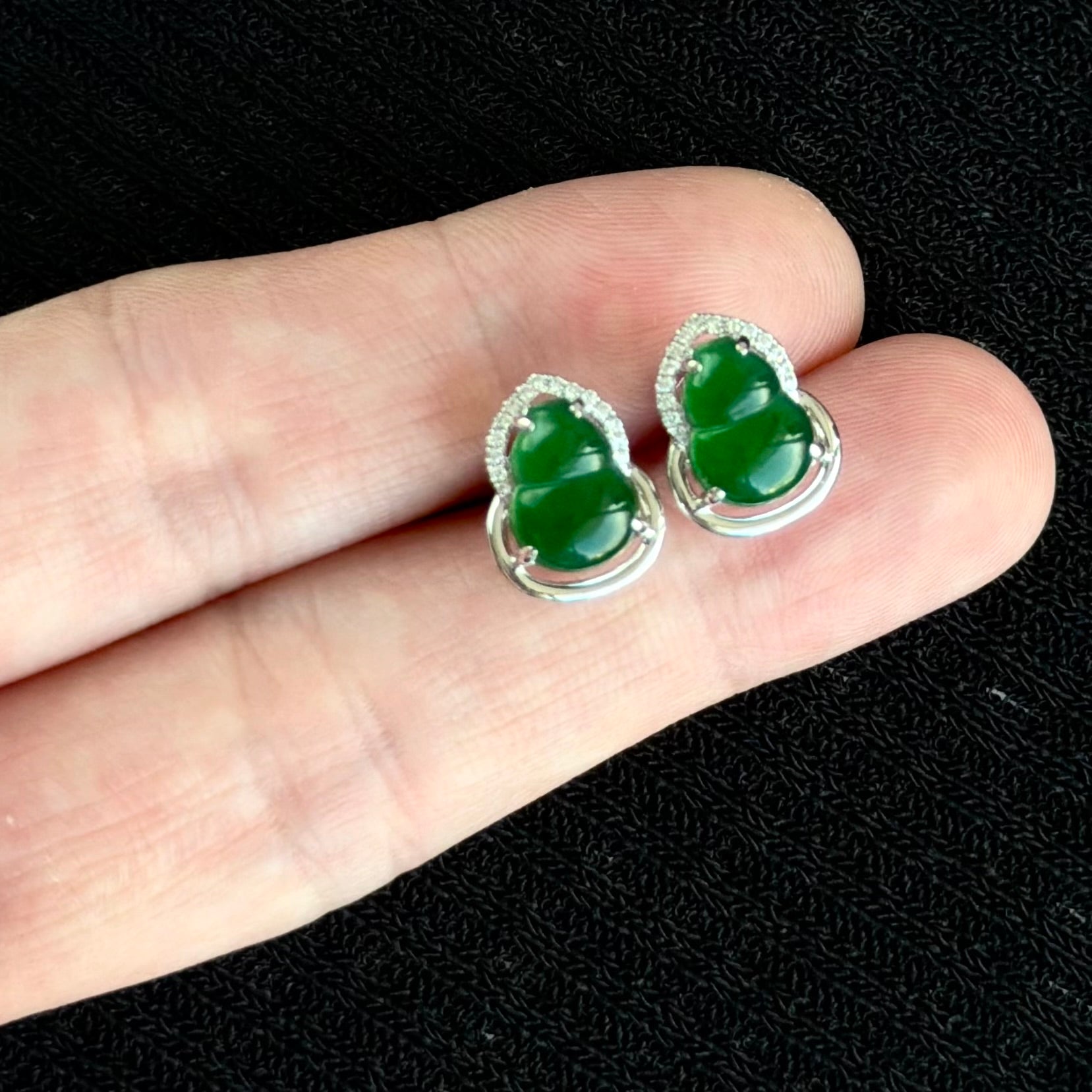 Twin Blossoms Jadeite Earring  双翠凝芳