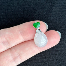 Load image into Gallery viewer, Celestial Dew &amp; Jade Heart Jadeite Pendant 玉心天露
