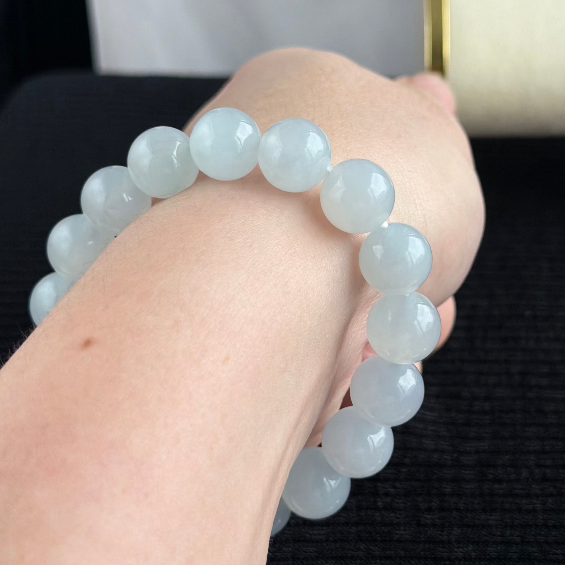 Lunar Drift 12.0mm Jadeite Bracelet 月澜浮光