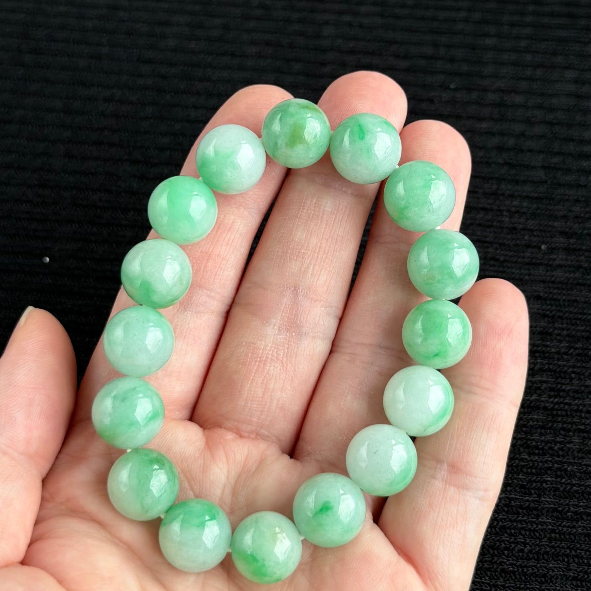 Green Meridian 12.3mm Jade Bracelet 翠衡之线