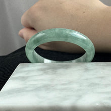 Load image into Gallery viewer, Secret Garden Jadeite Bangle 52.9mm 秘境花园
