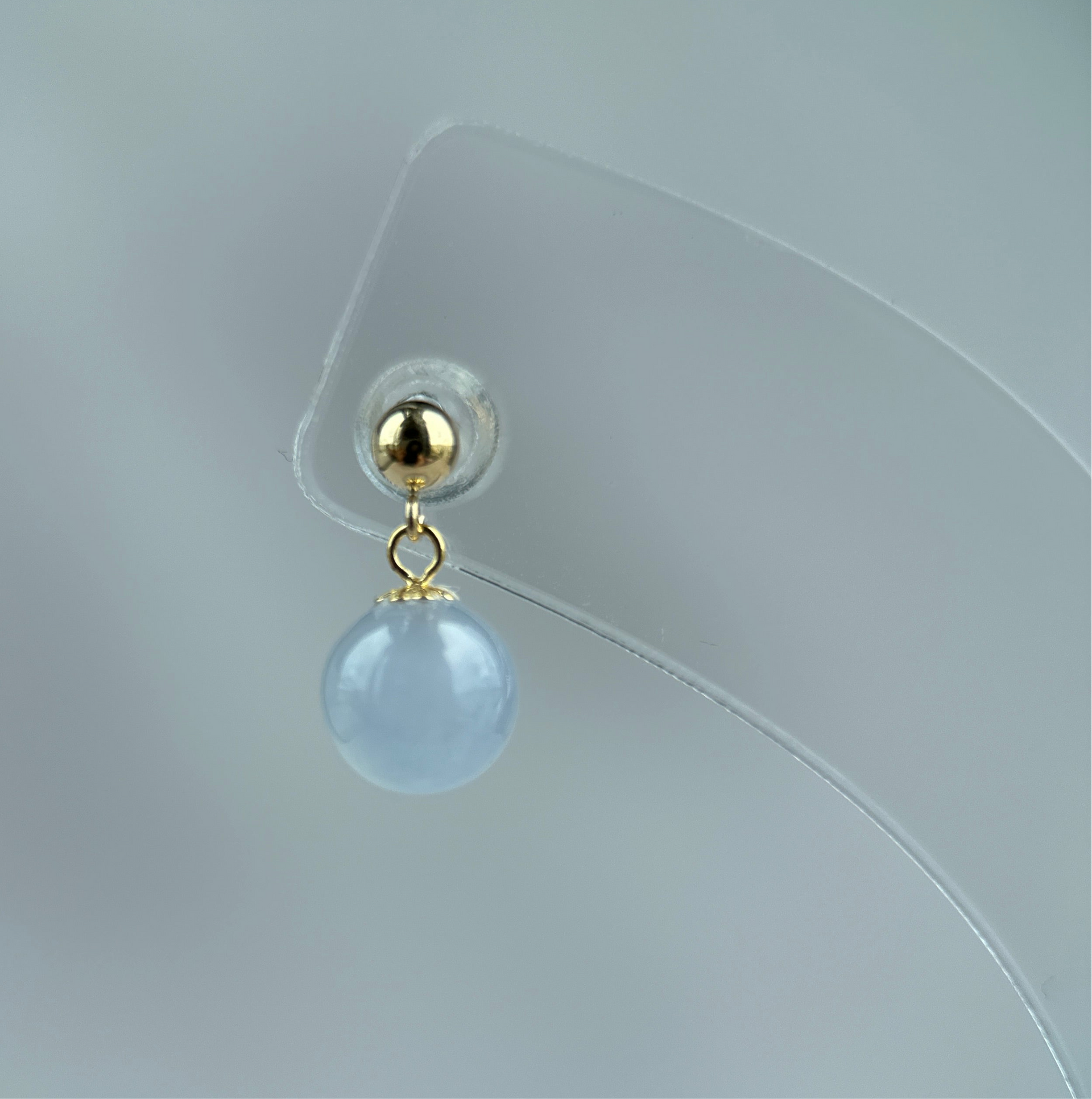 102588 Icy Lavender Purple Jade Bead Earring with 18K Yellow Gold