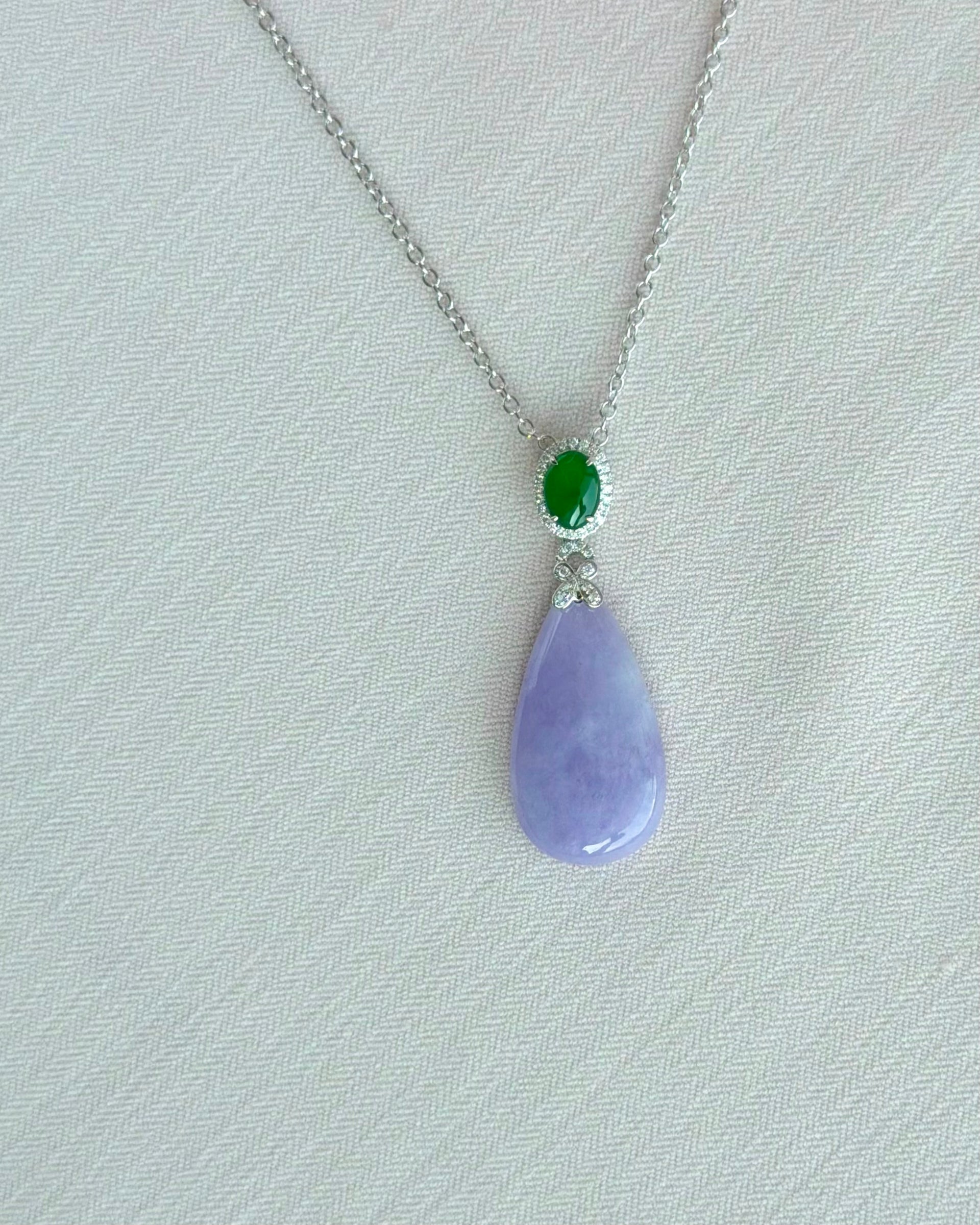 Lilac Dewdrop Jade Pendant 紫烟一滴 (Preview)