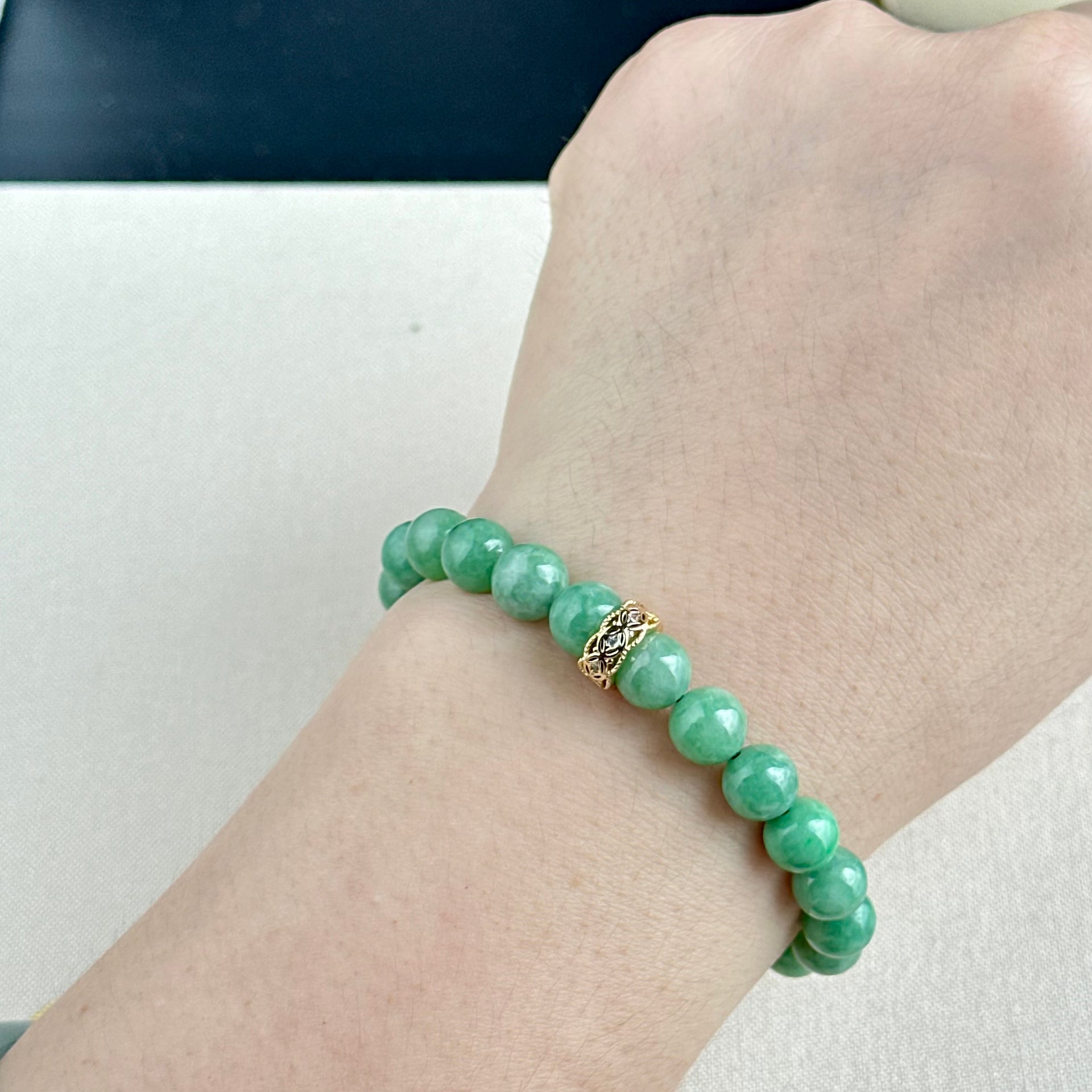 121388 Apple Green Type A Jadeite Beaded Bracelet