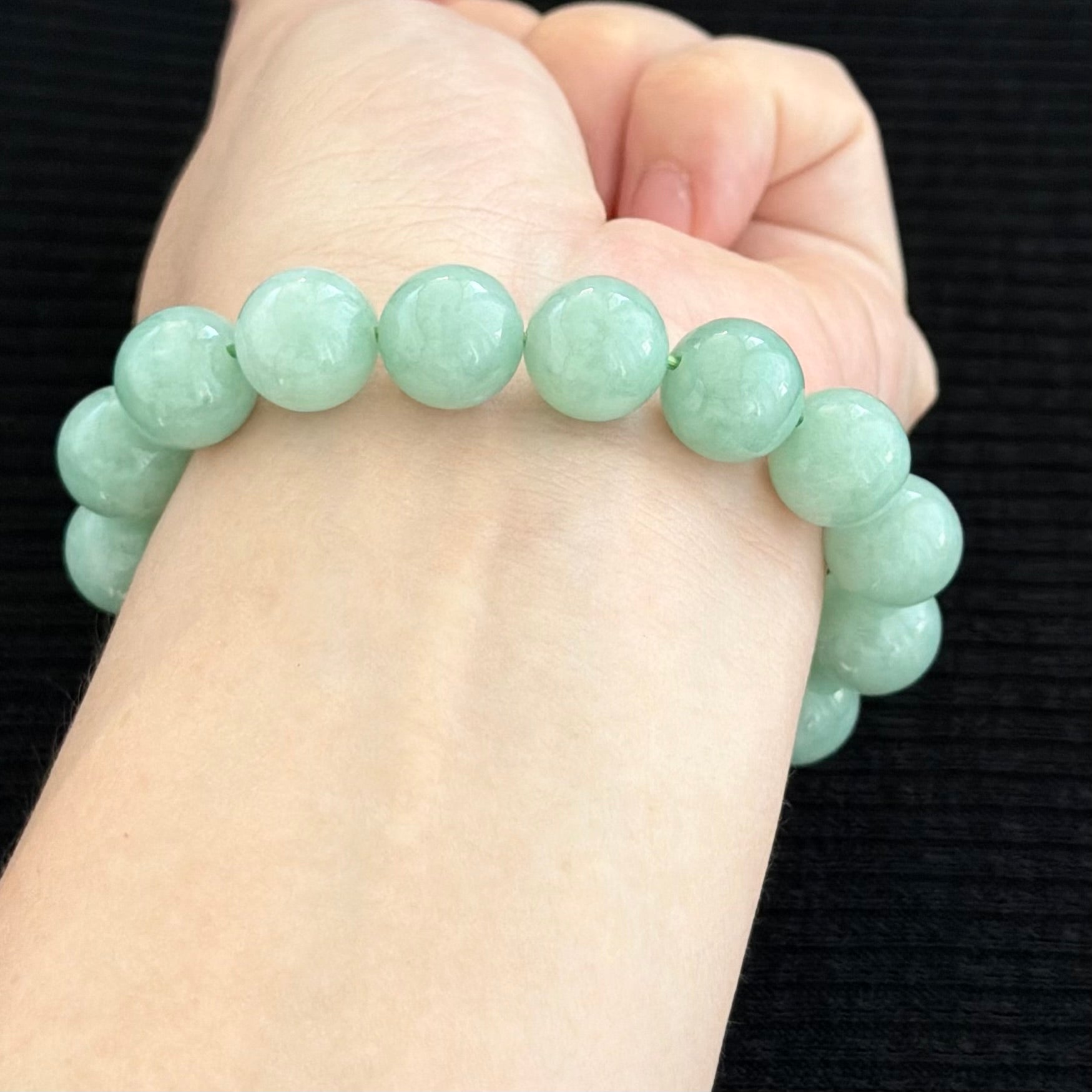 Longjing Dew 12.6mm Jadeite Bracelet 龙井晓露