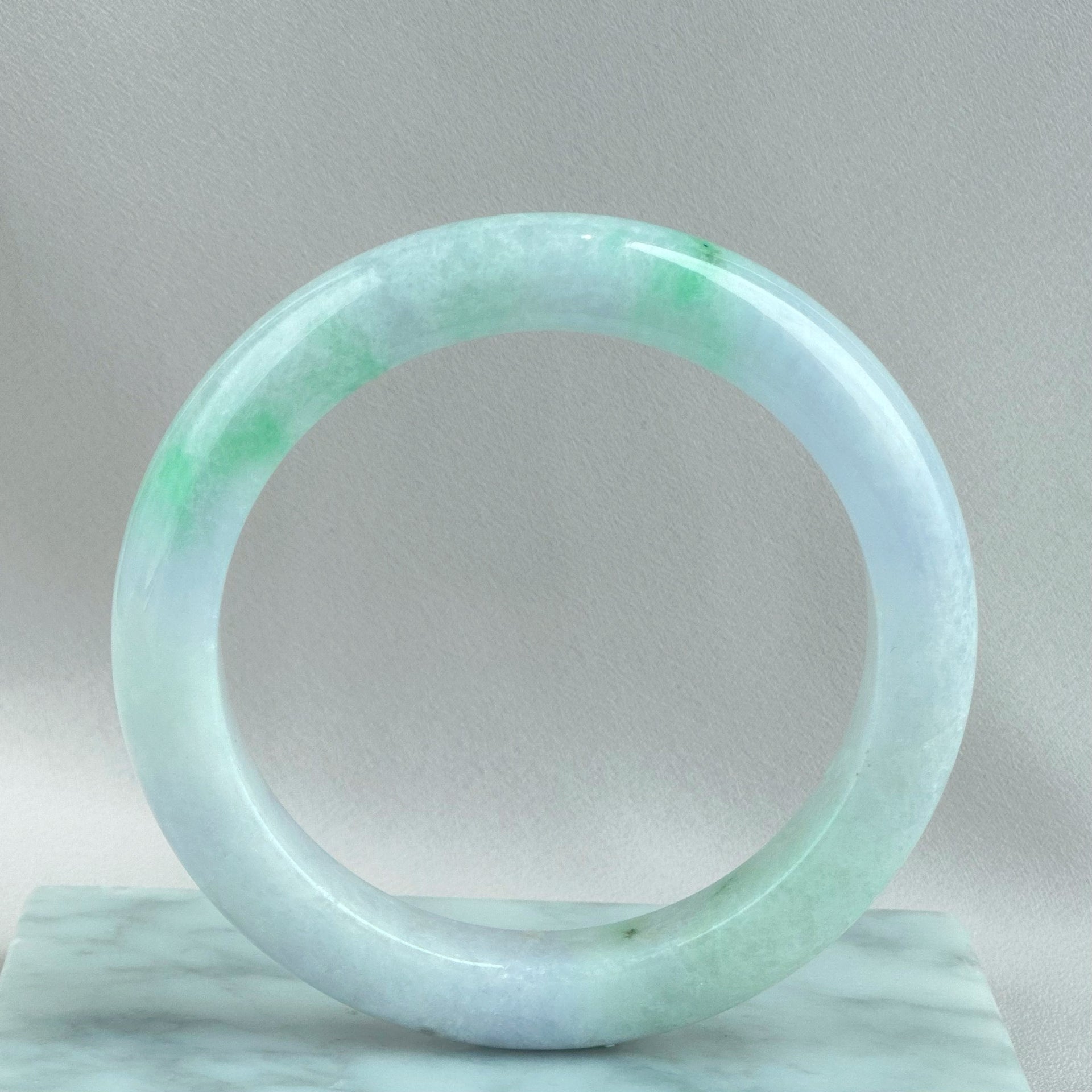 81761 60.6mm Colour of Spring Purple with Green Jadeite Bangle