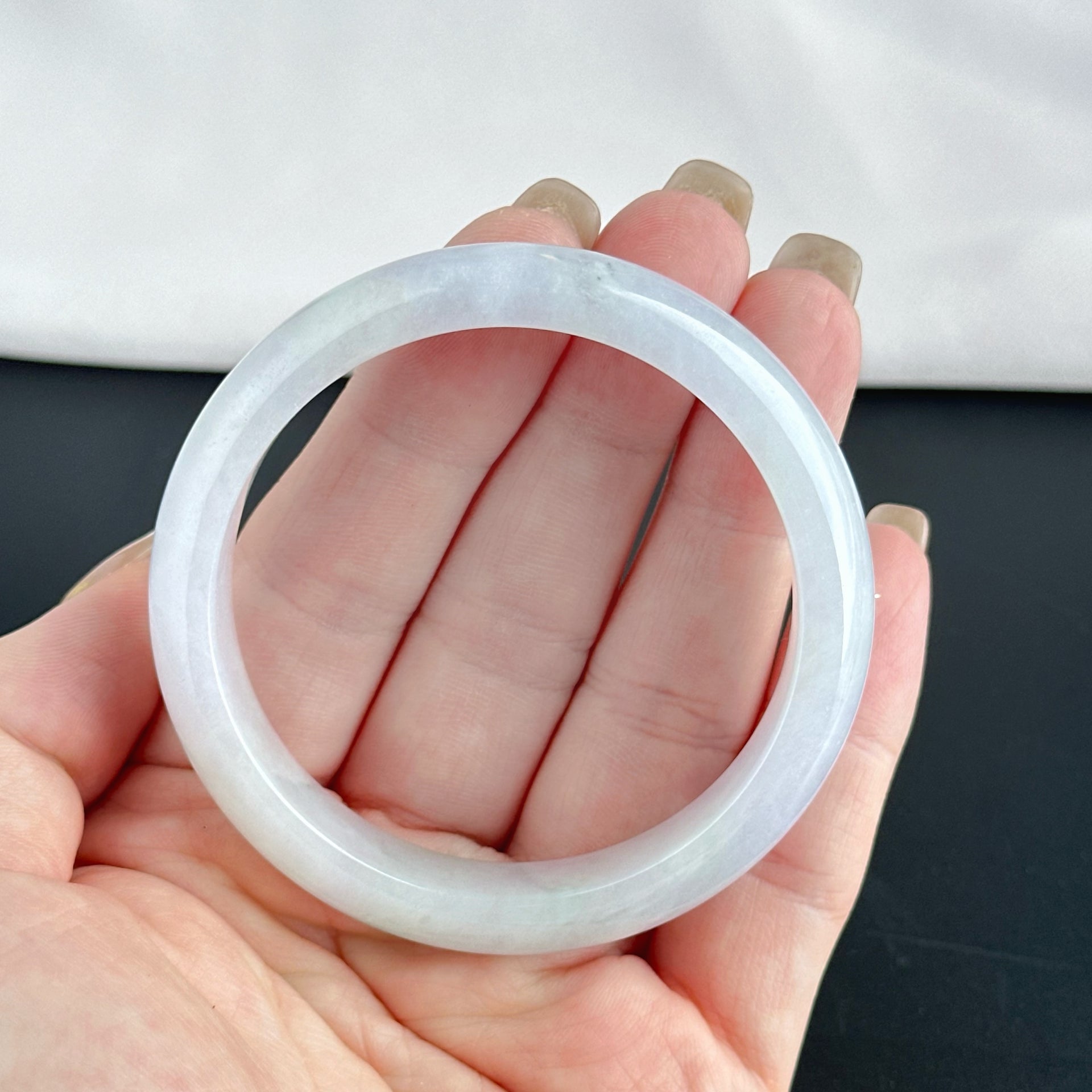 122057 56.7mm Translucent Lavender Purple with Green Florals Jadeite Bangle