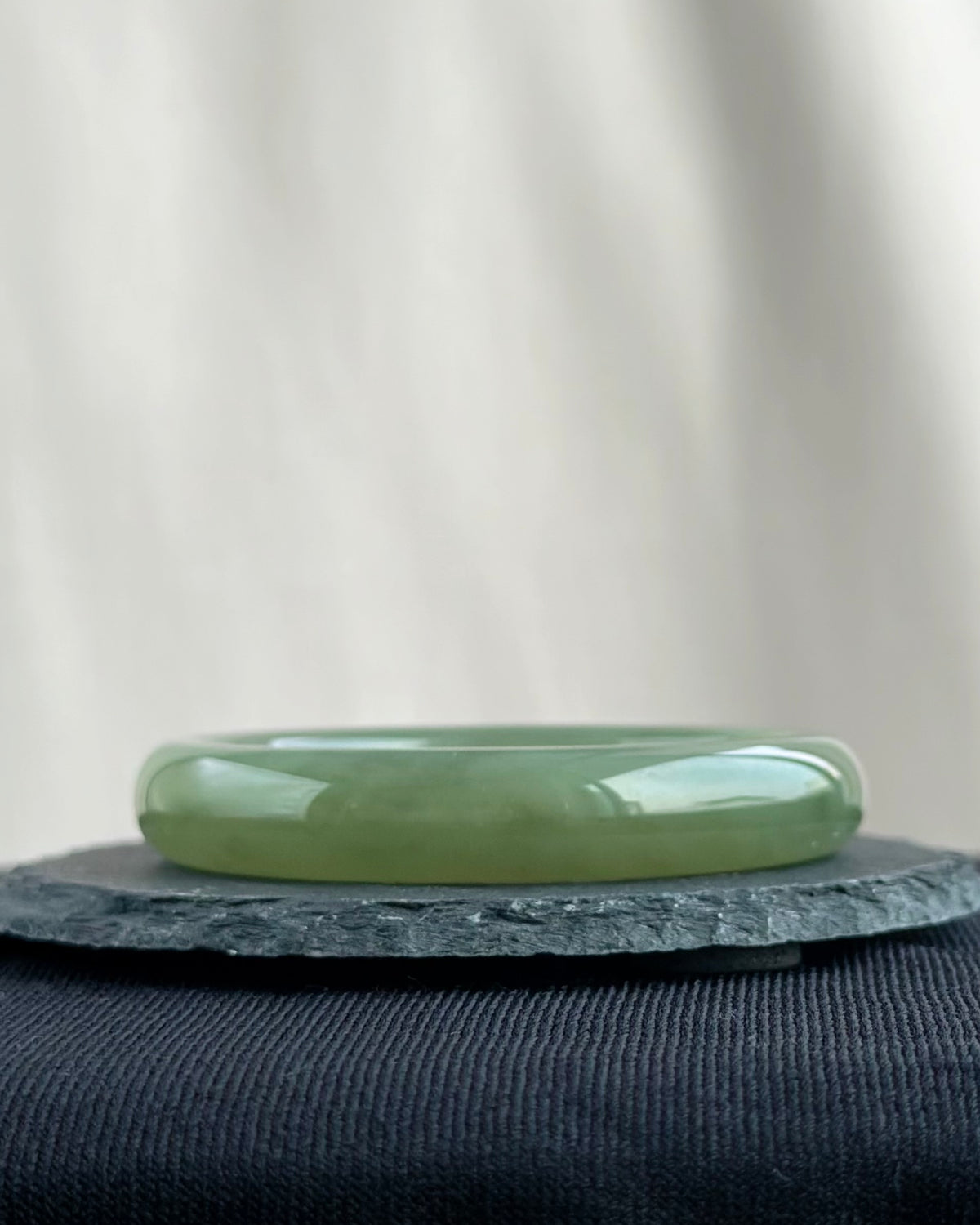 The Kyoto Bamboo Grove 56.0mm Nephrite Bangle 京都竹林