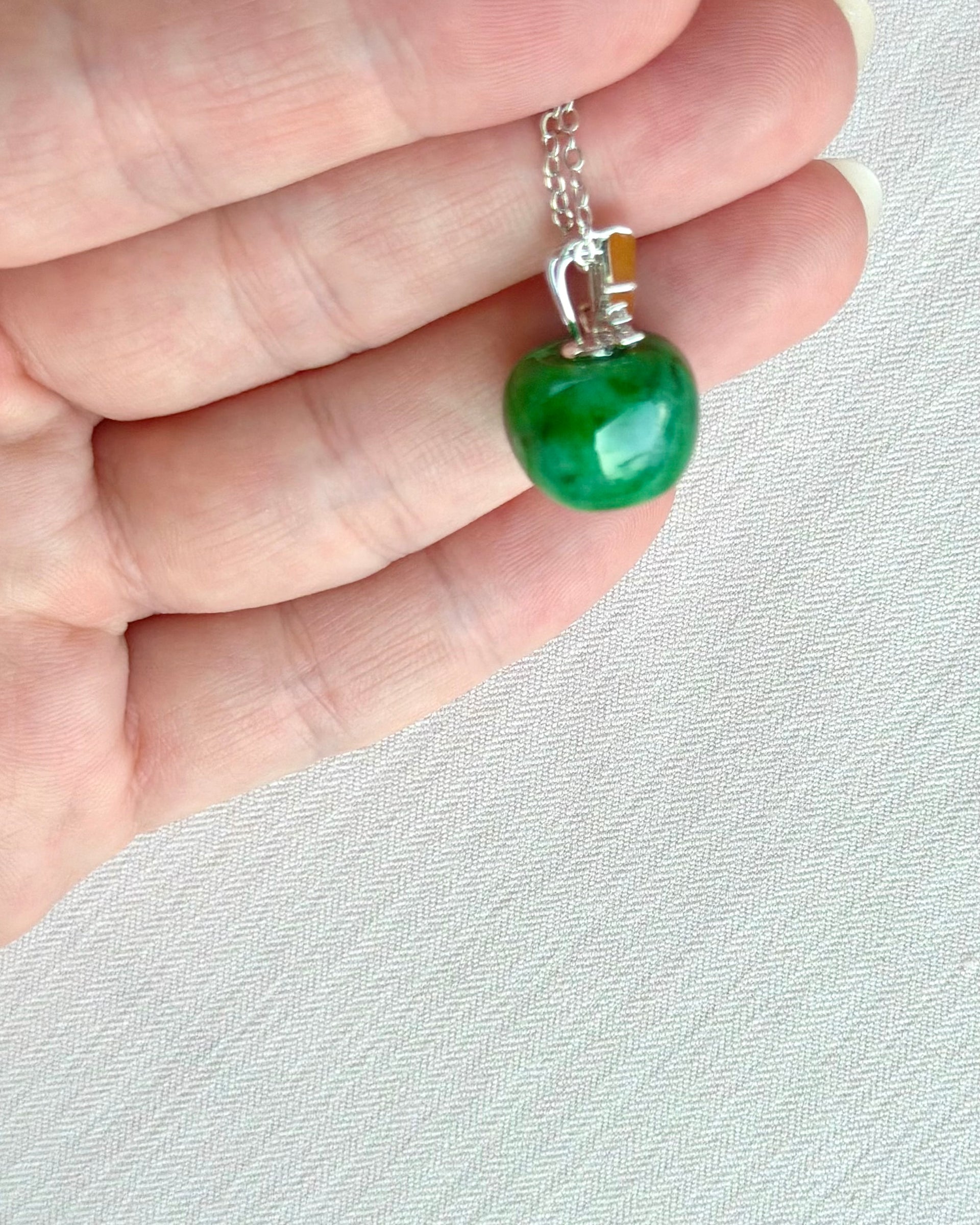 The Emerald Orchard Jade Pendant 翠林华果 (Preview)