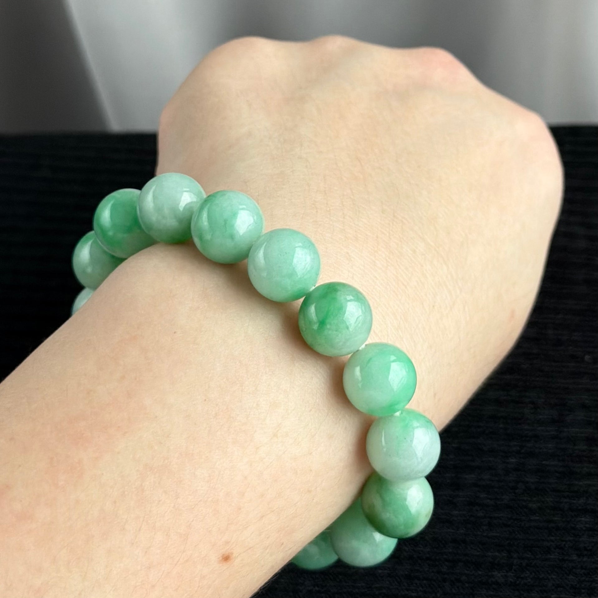 Green Meridian 12.3mm Jade Bracelet 翠衡之线