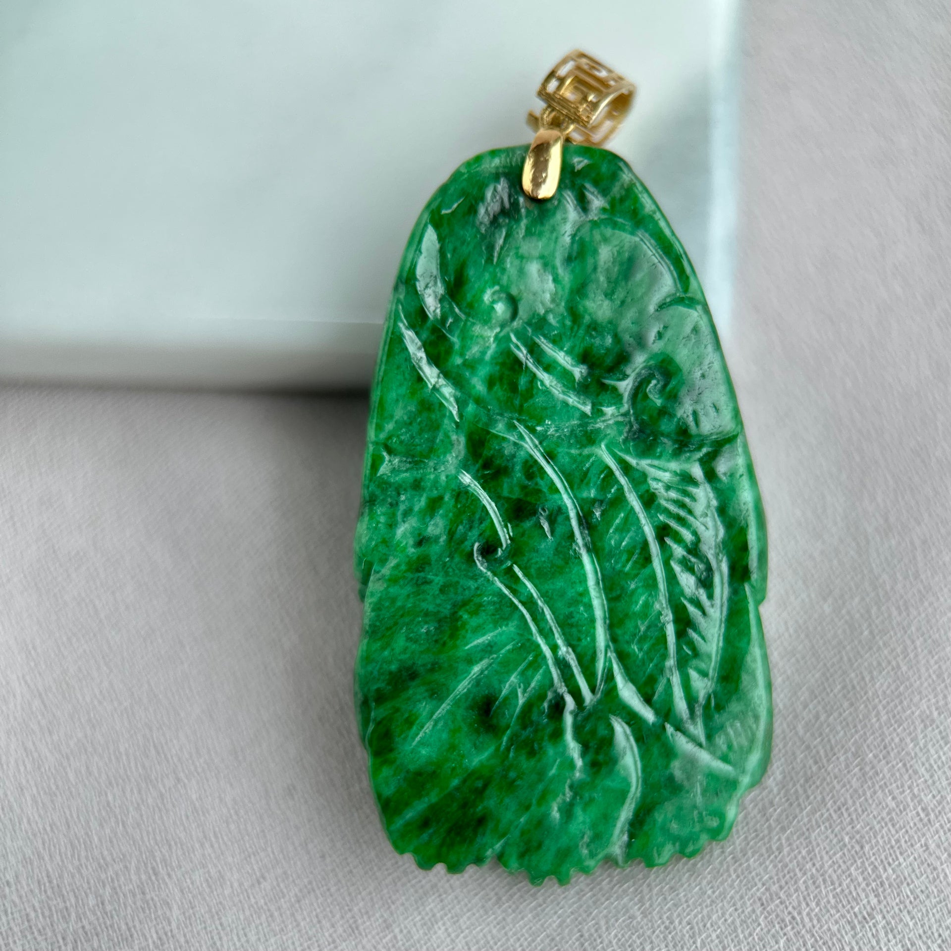 11788 Bright Green Peacock Jade Pendant