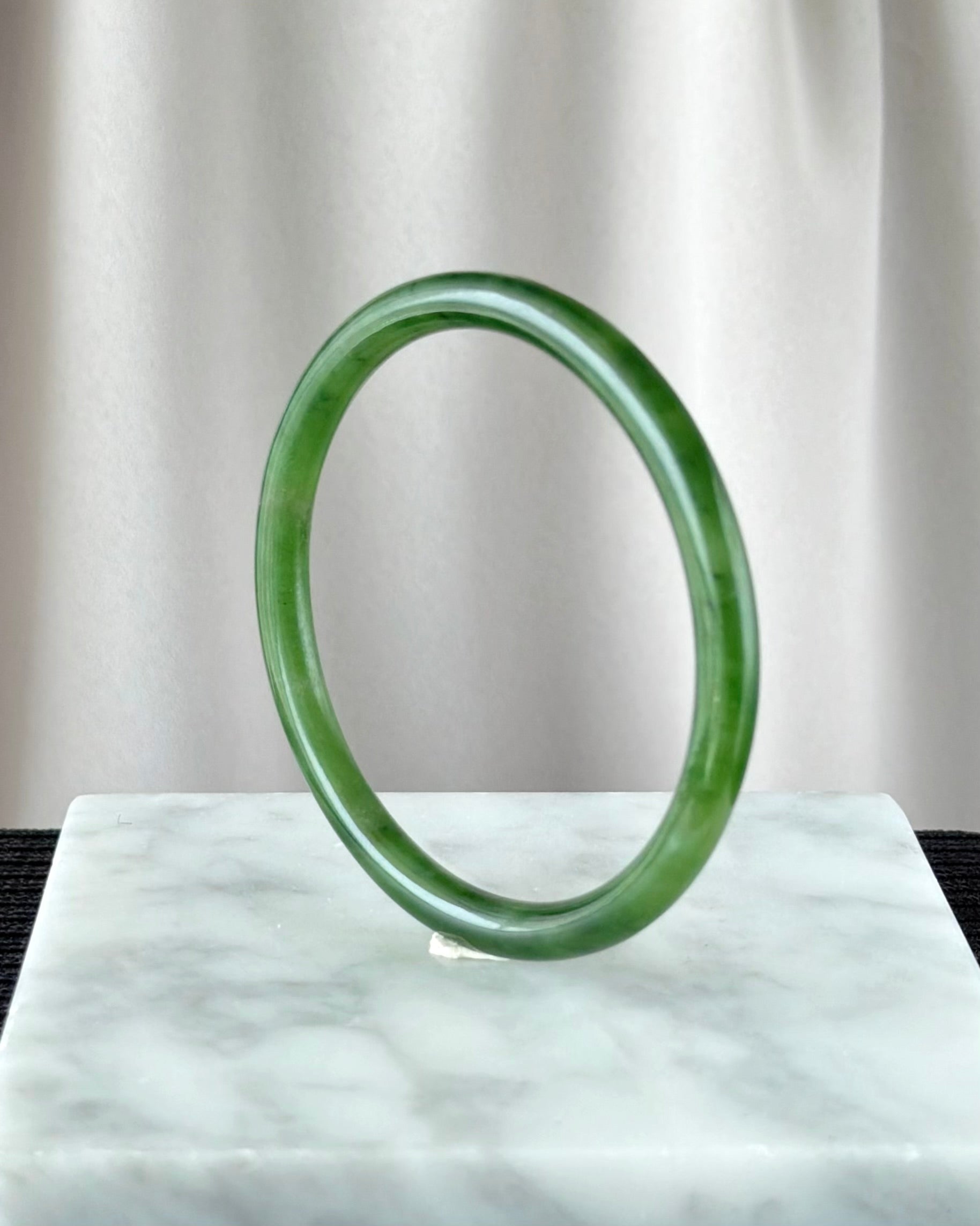 The Ancient Moss Garden 58.6mm Nephrite Bangle 古苑翠苔 (Preview)
