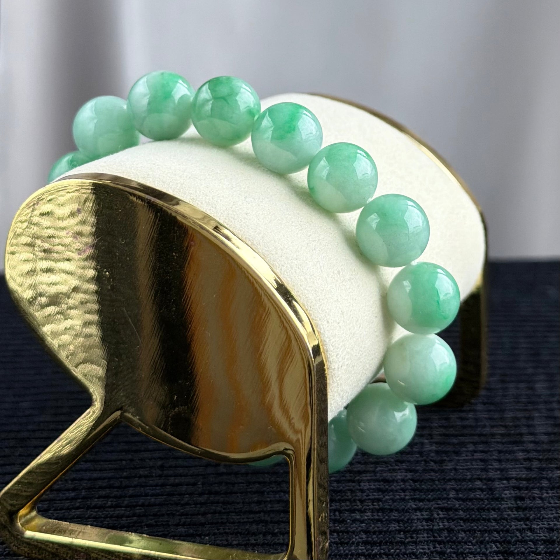 Green Meridian 12.3mm Jade Bracelet 翠衡之线