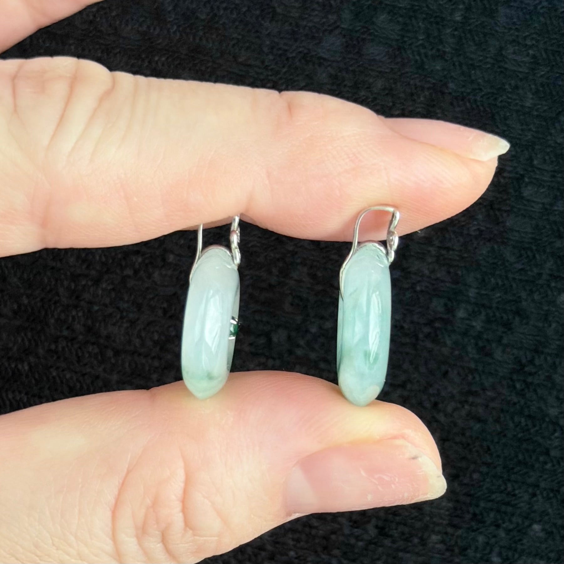 Flora of the Clear Spring Jadeite Pendant 清泉花影