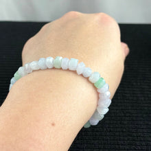 Load image into Gallery viewer, Pavilion Facets Diamond-Cut Jadeite Bracelet 玉亭菱采
