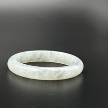 Load image into Gallery viewer, 31954 53.7mm Exquisite Light Green Jade Bangle with Delicate Florals

