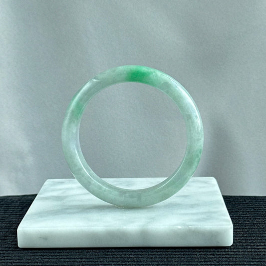 Green Horizon Jadeite Bangle 55.0mm 翠光天际