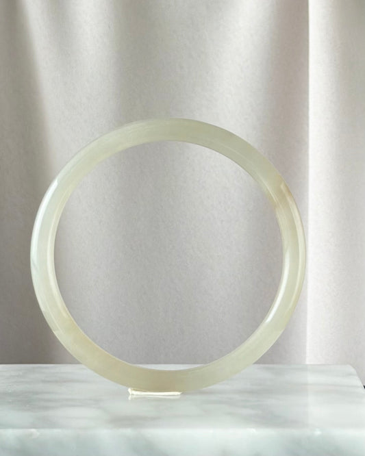 The Dawn Lotus 55.5mm Nephrite Bangle 晨曦初荷