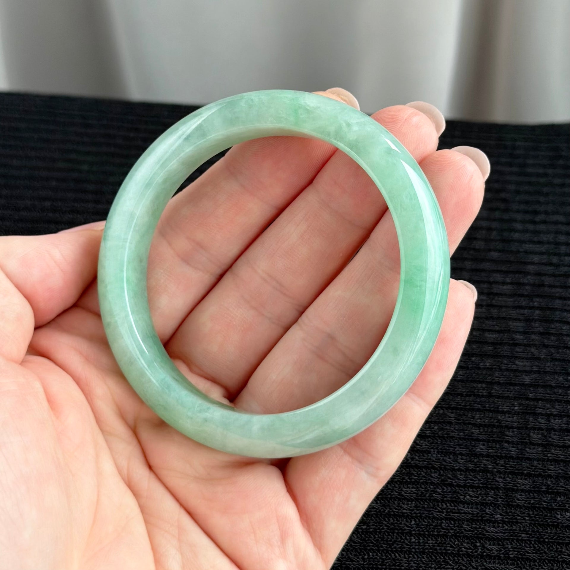 Whispers of the Jade Petal 56.4mm Jadeite Bangle 碧瓣清语