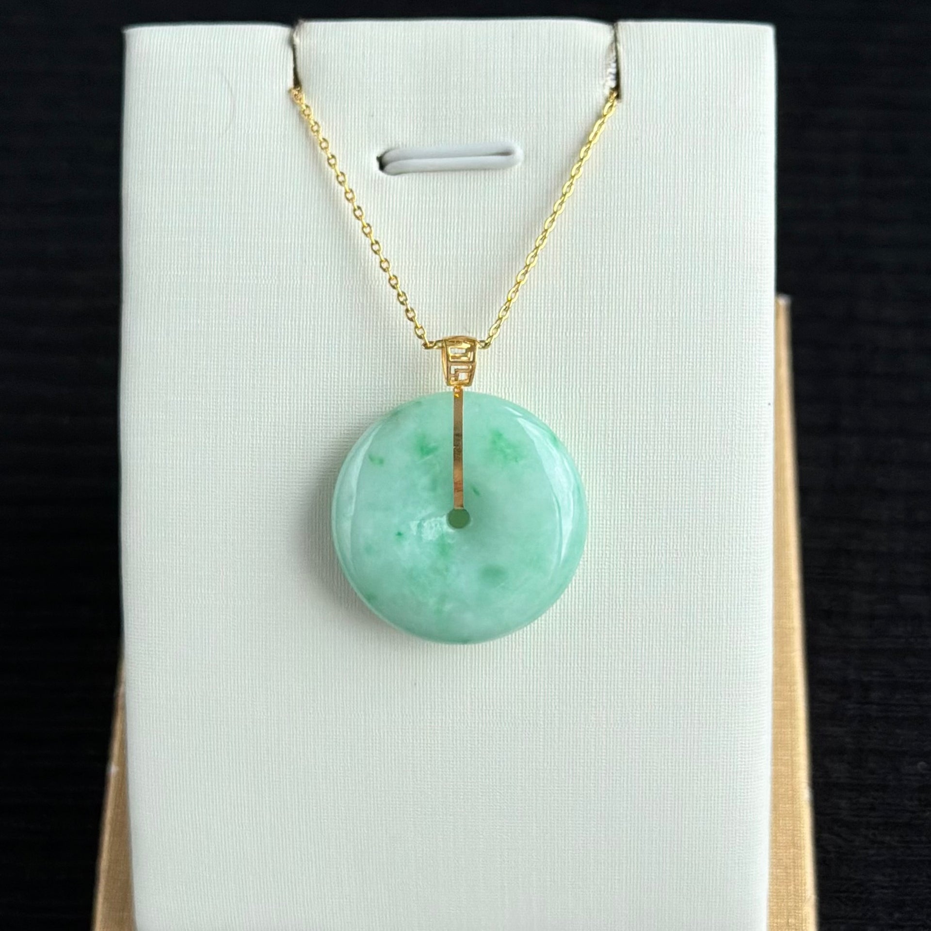 Soft Green Horizon Jadeite Pendant 柔翠天际