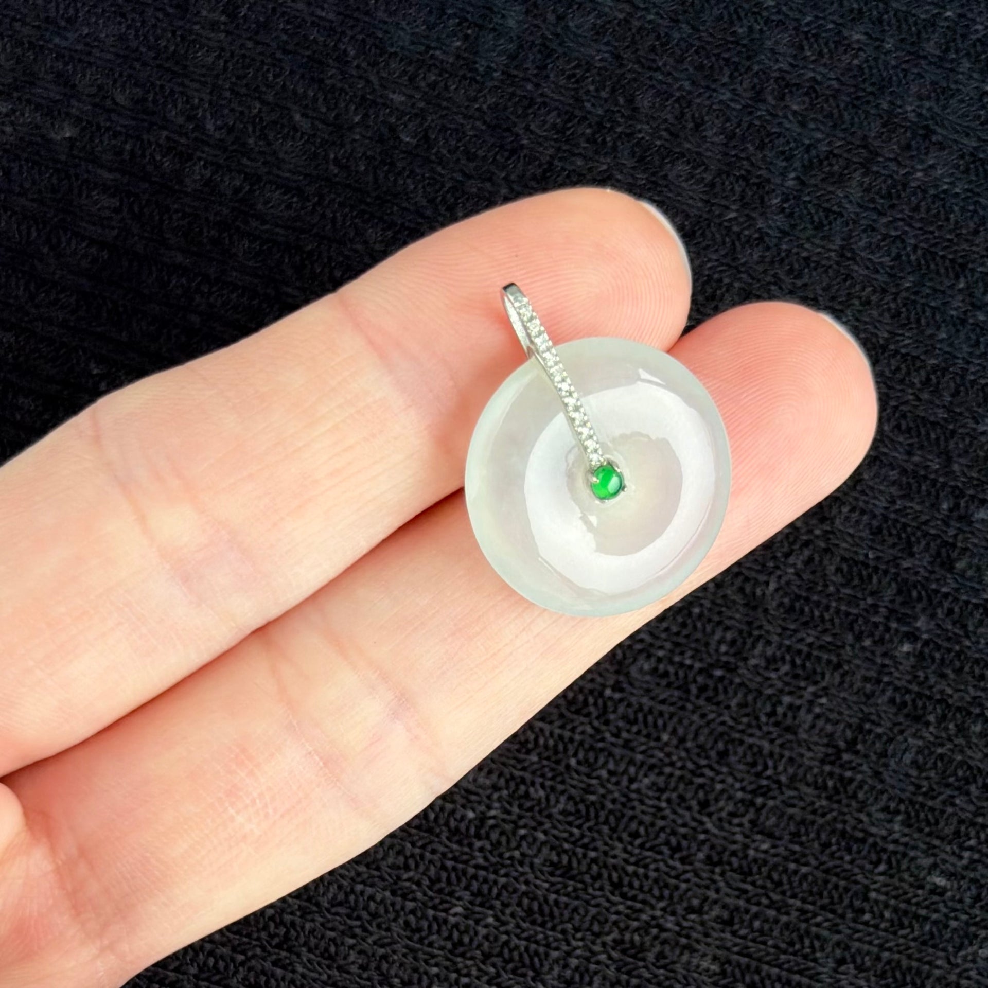 The Moon’s Heart Jadeite Pendant 月影心翠