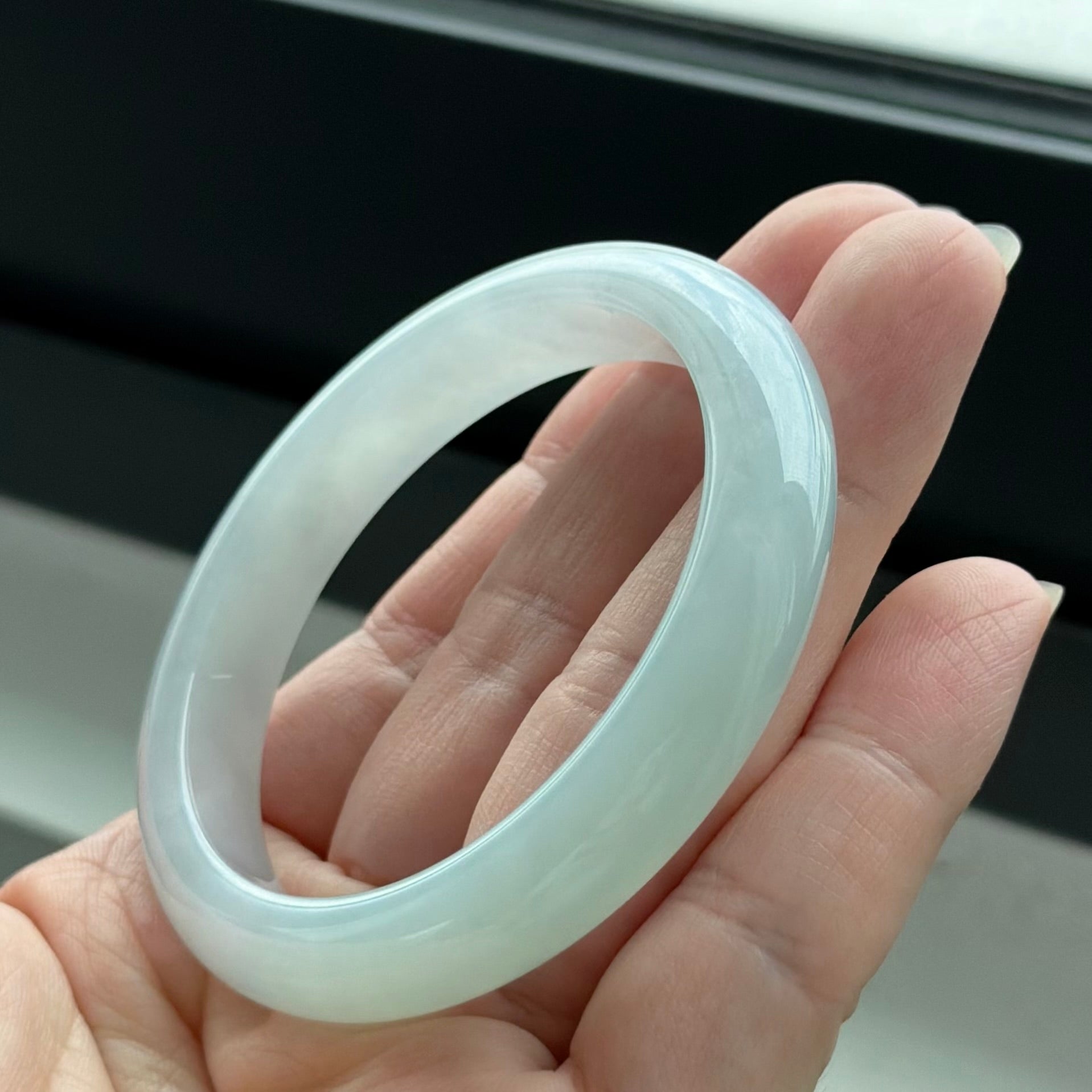 Veil of the Jade Sea Jadeite Bangle 52.6mm 玉海轻纱