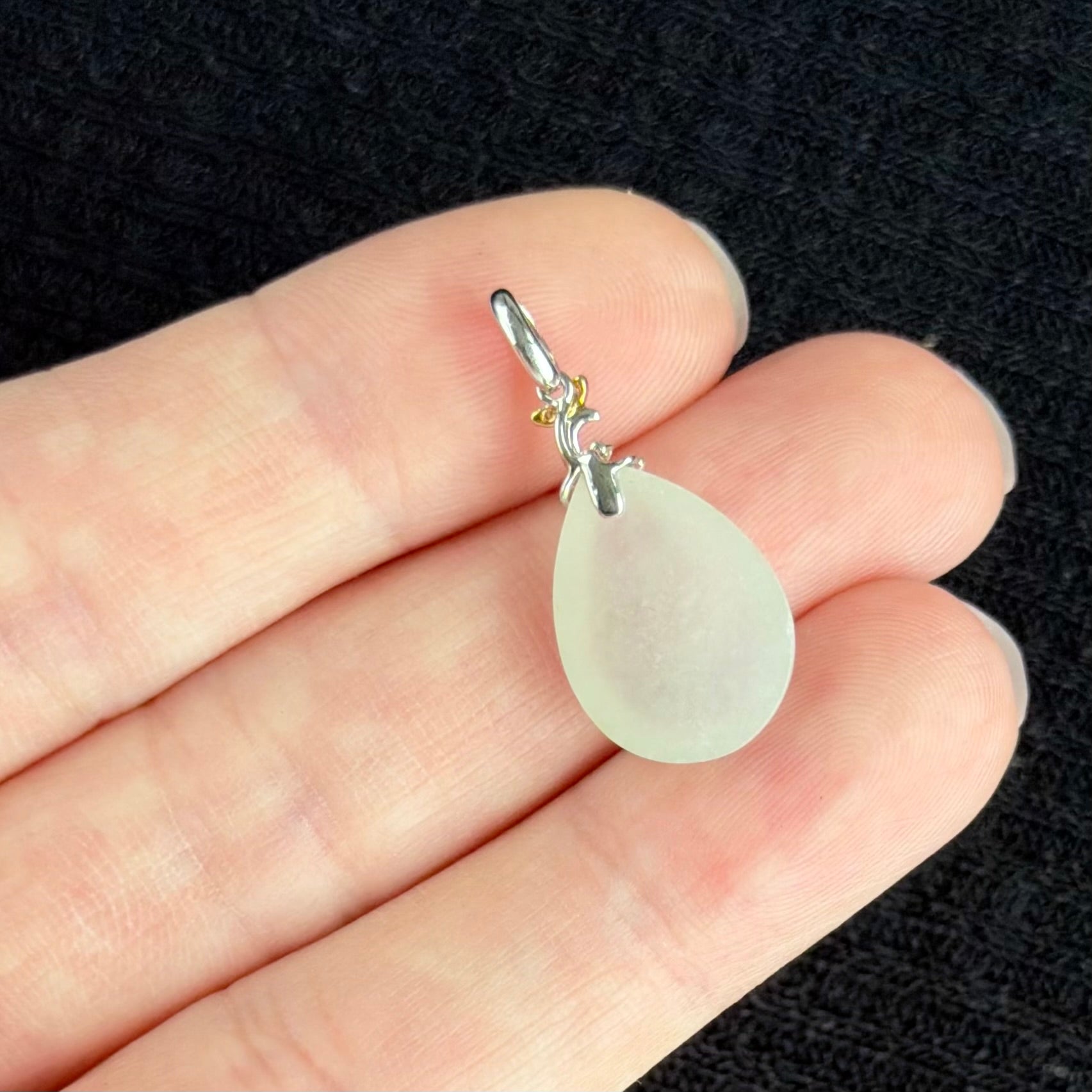 A Drop of Moonlight Jadeite Pendant 月华凝露