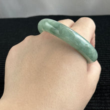Load image into Gallery viewer, Secret Garden Jadeite Bangle 52.9mm 秘境花园
