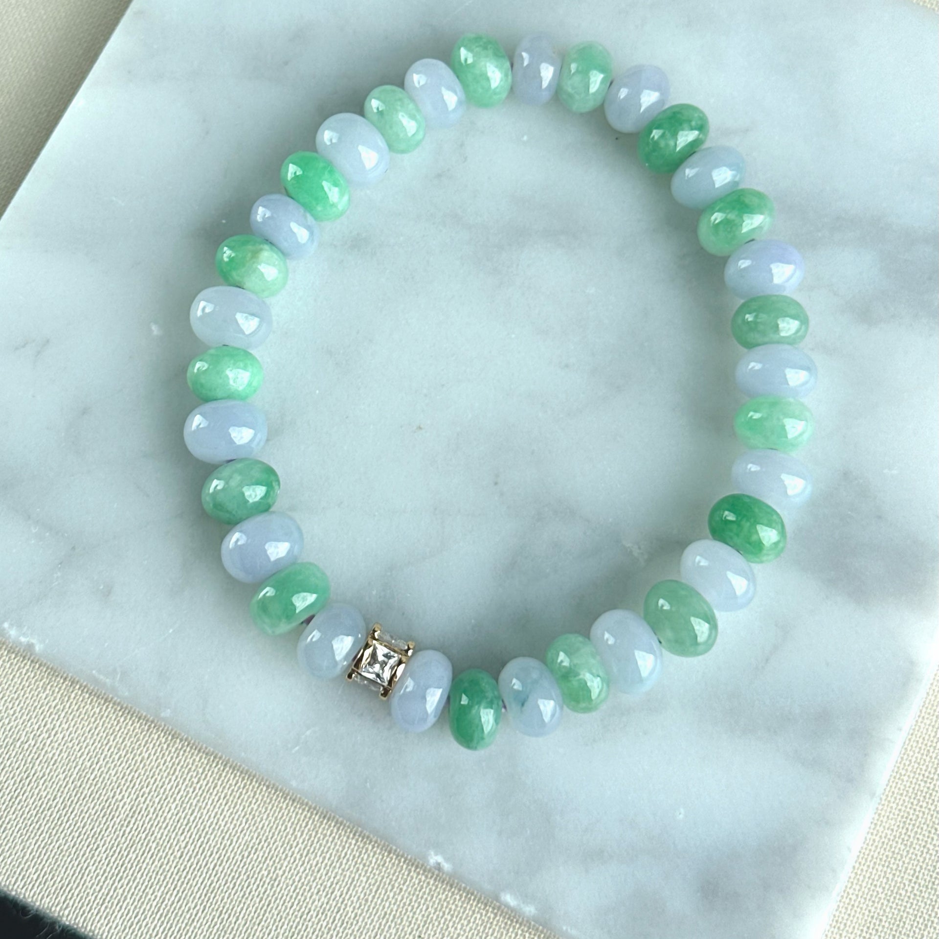 100233 Chun Cai 春彩 Type A Jadeite Beaded Bracelet