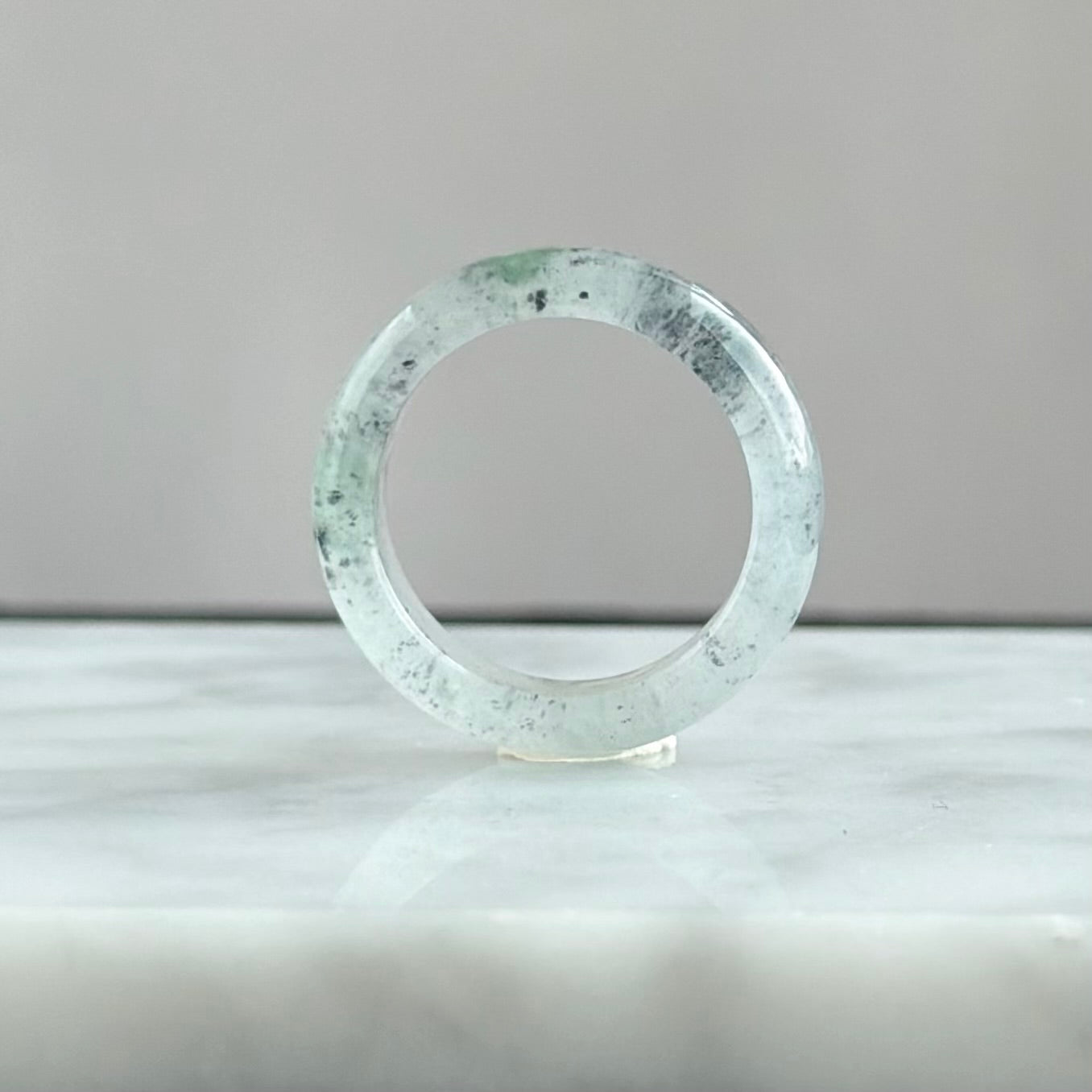 The Stardust Galaxy: Lunar Shadow 20.1mm Jadeite Ring 星辰流光