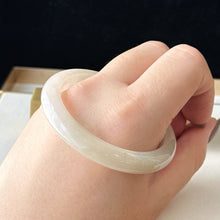 Load image into Gallery viewer, 112851 51.2mm Slim Translucent Snow Pear White Jade Bangle
