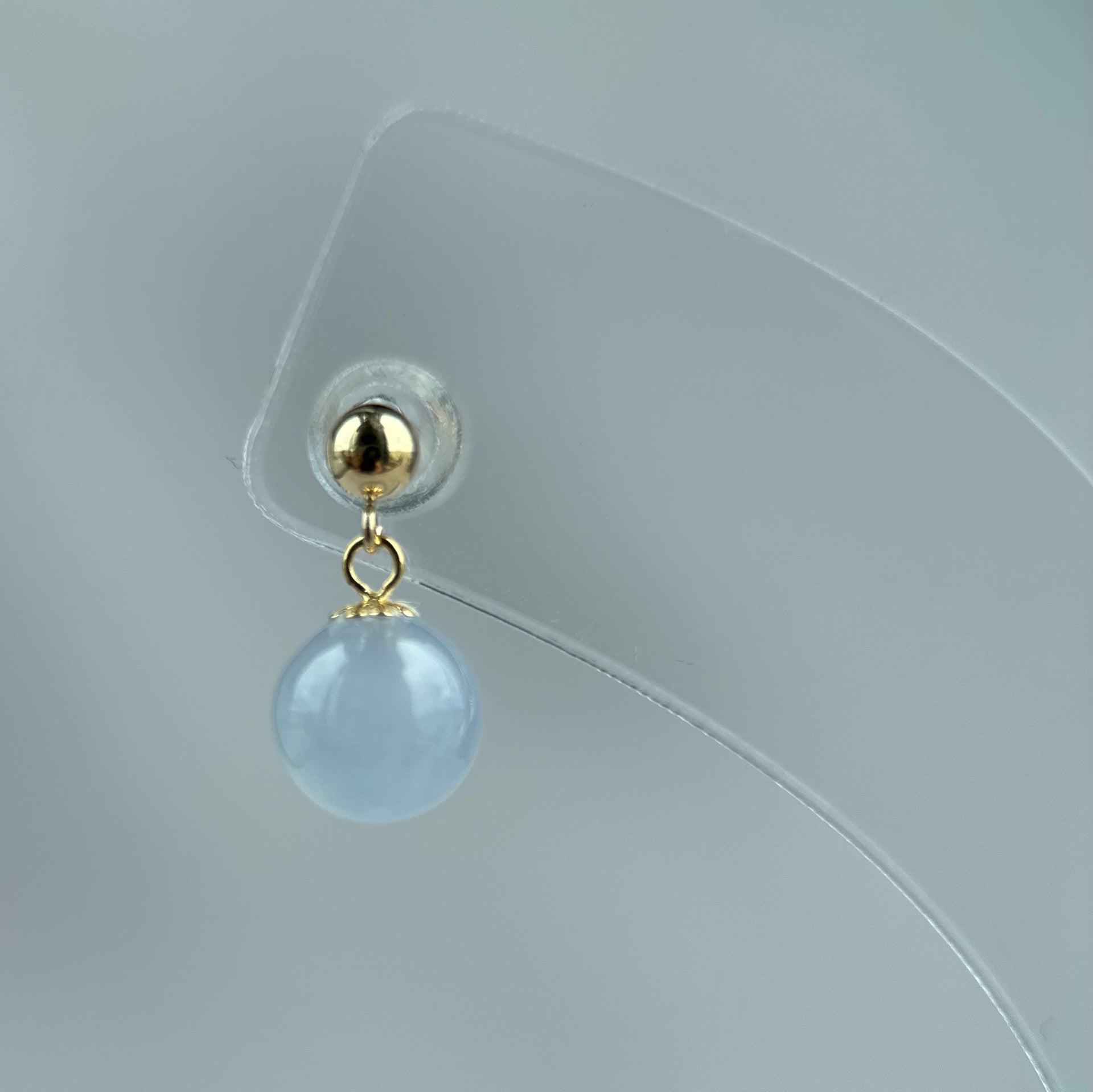 102588 Icy Lavender Purple Jade Bead Earring with 18K Yellow Gold