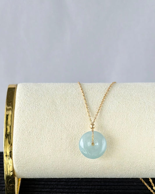 Calm Lake Moon Jadeite Pendant 平湖秋月