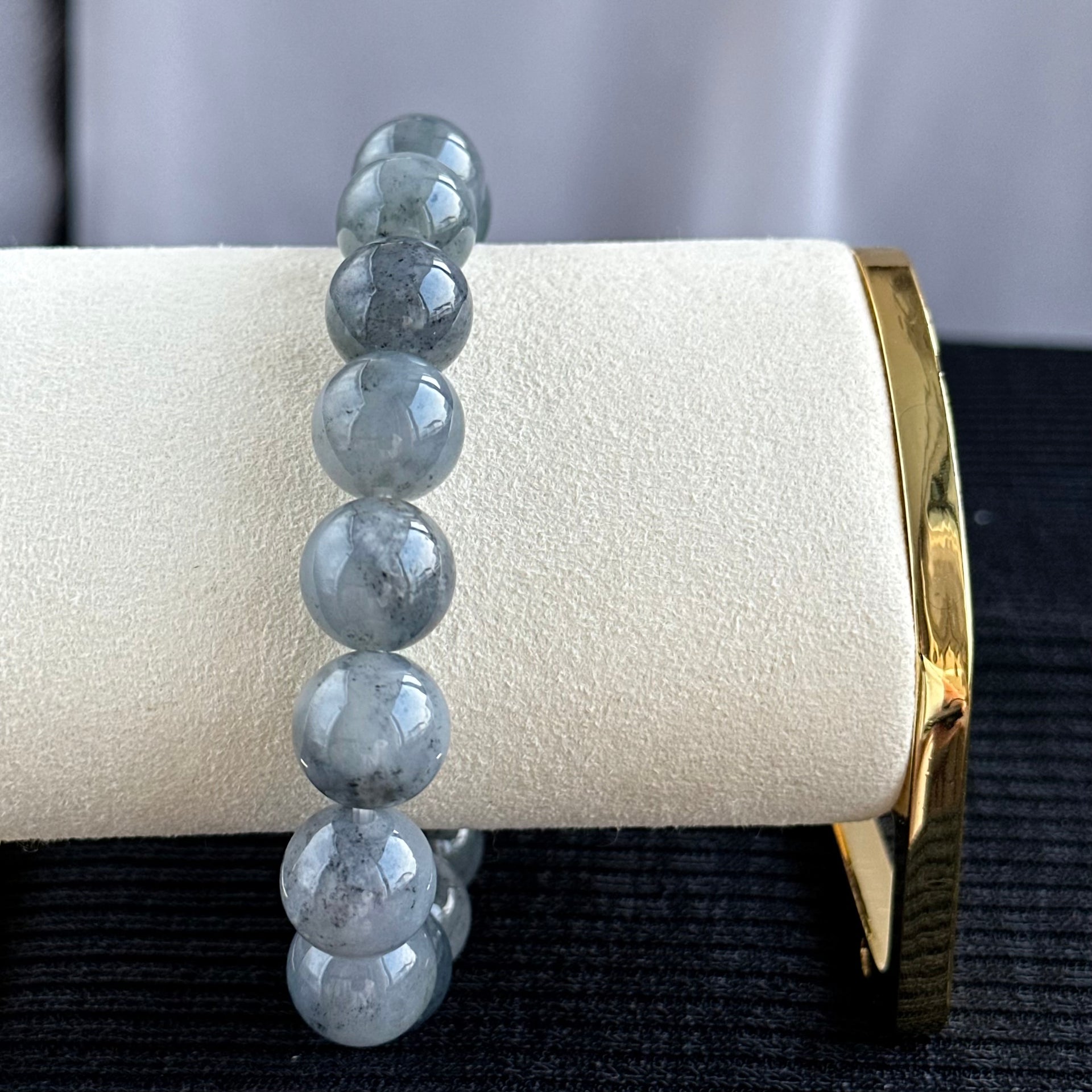 Cloudveil Peaks 13.0mm Jadeite Bracelet 云岚峰影
