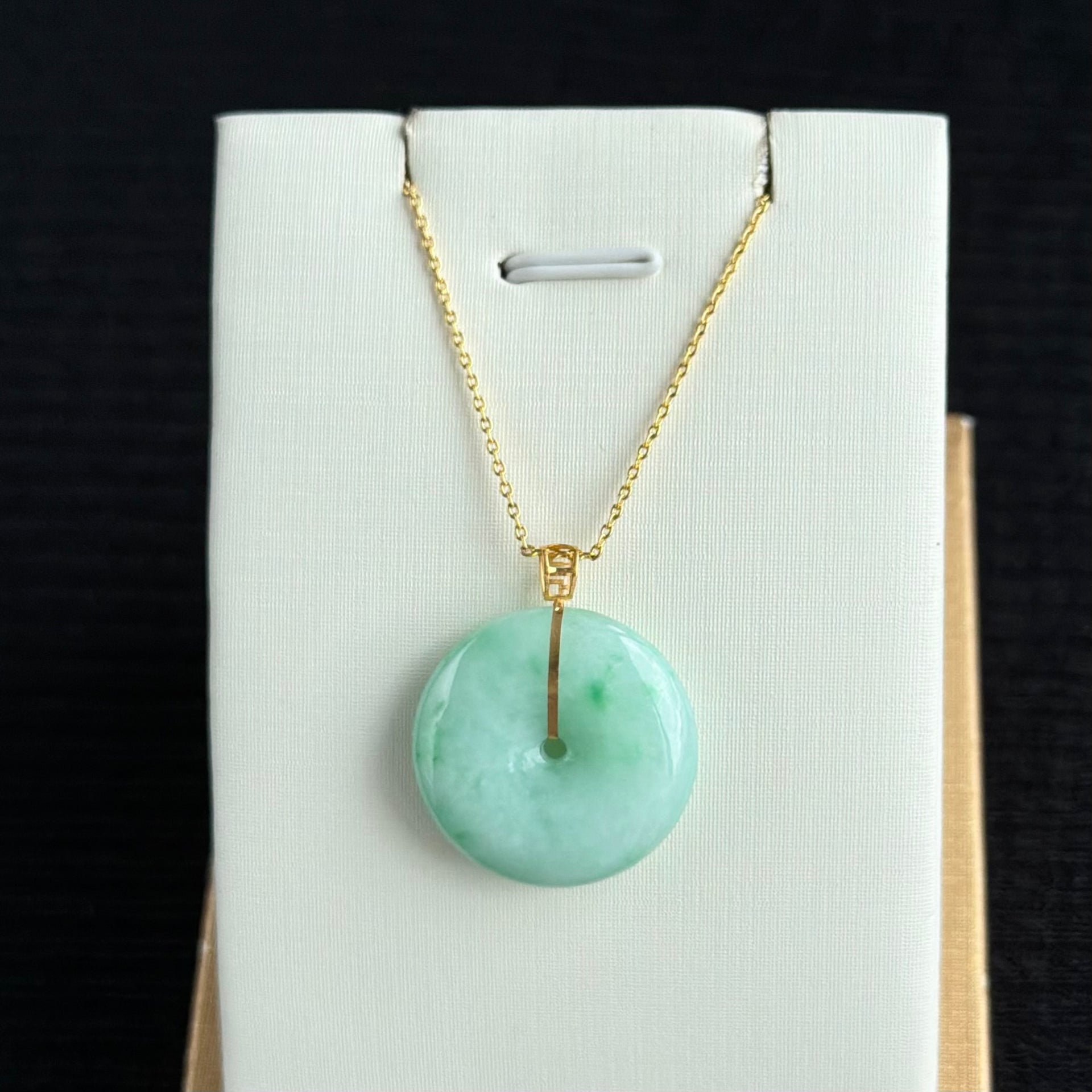 Soft Green Horizon Jadeite Pendant 柔翠天际