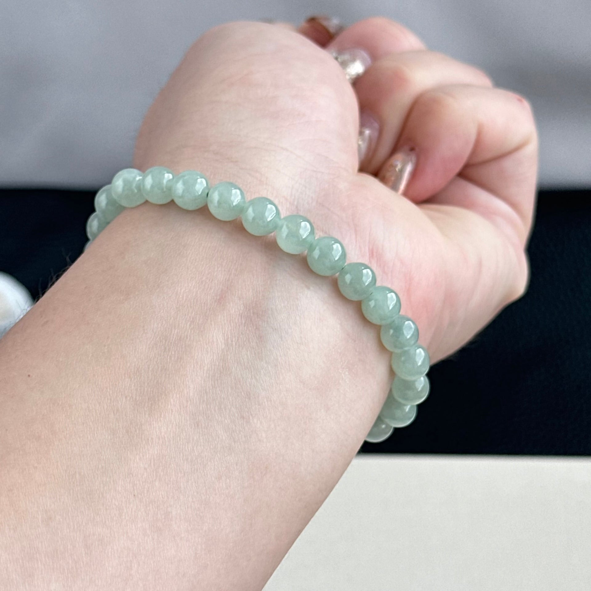 1214488  Aqua Mist Jade Bracelet