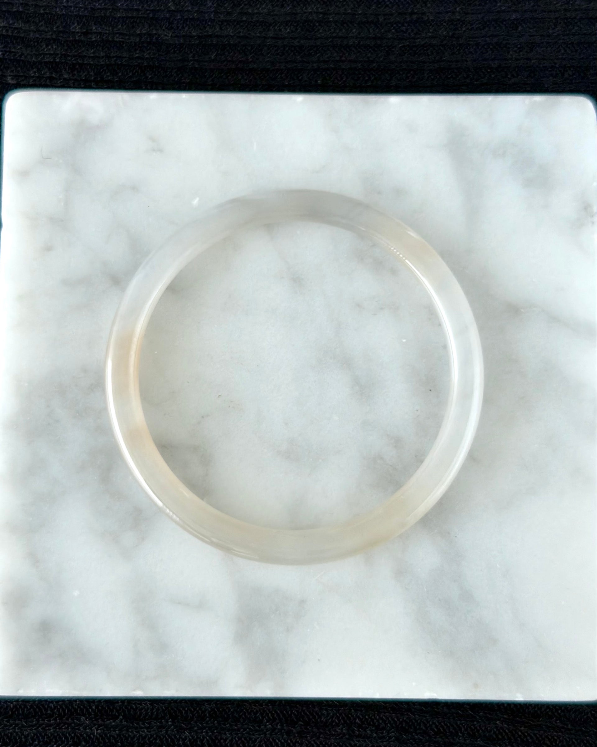 The Dawn Lotus 50.5mm Nephrite Bangle 晨曦初荷 (Preview)