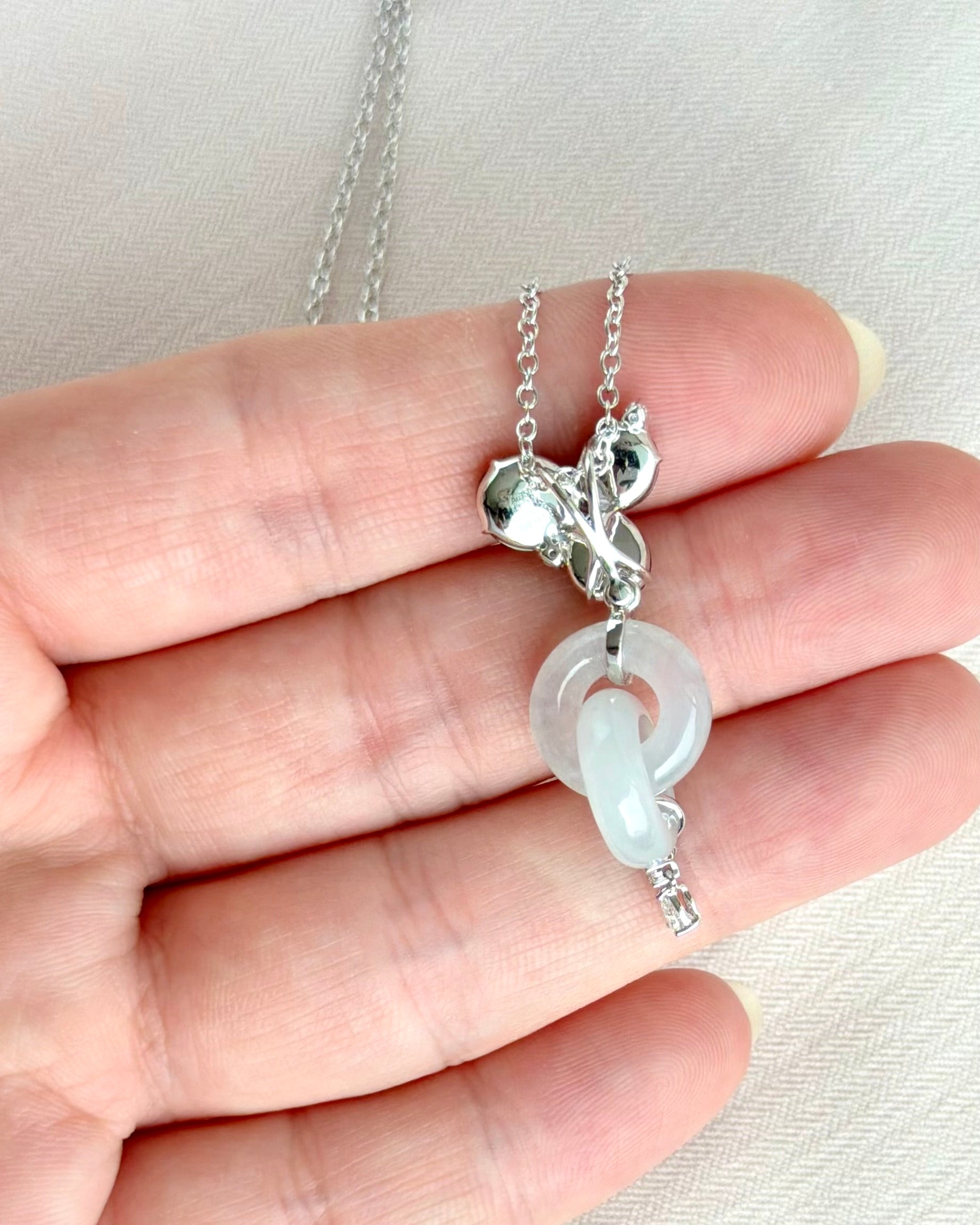 Clover's Blessing Jade Pendant 帝王凝露 (Preview)