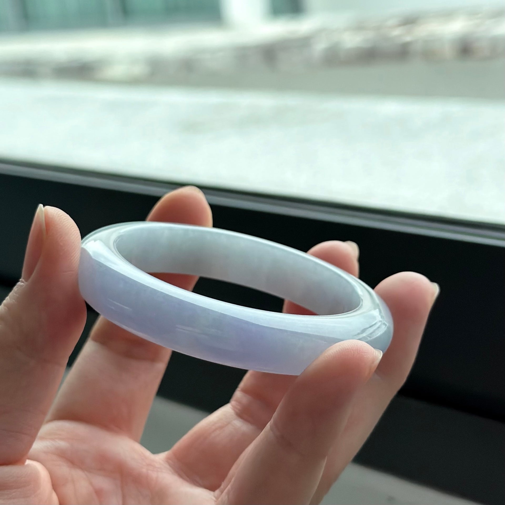 Dawn Over Violet Skies Jadeite Bangle 54.2mm 晓空紫韵