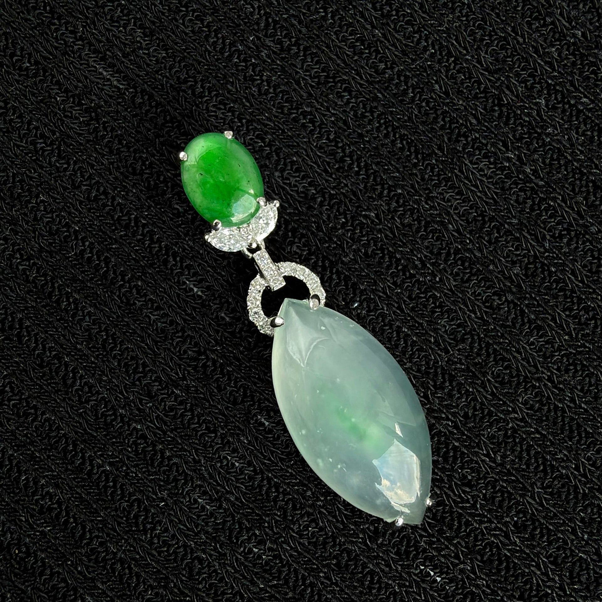 The Lake of Glass Jadeite Pendant 镜湖之心