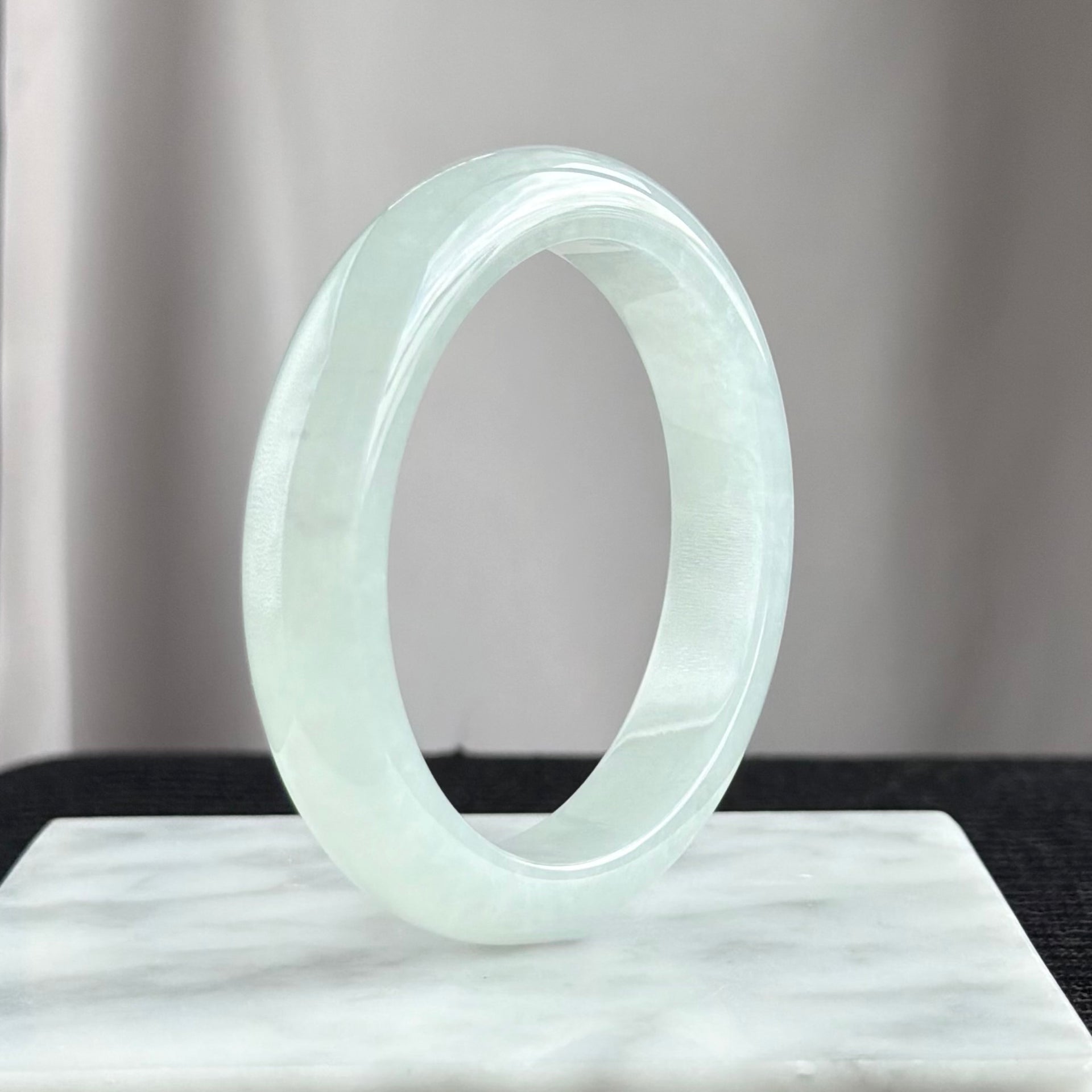 Winter Whisper Jadeite Bangle 55.9mm 冬曦轻语