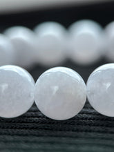 Load image into Gallery viewer, Lavender Frost 12.7mm Jadeite Bracelet 薰光霜影
