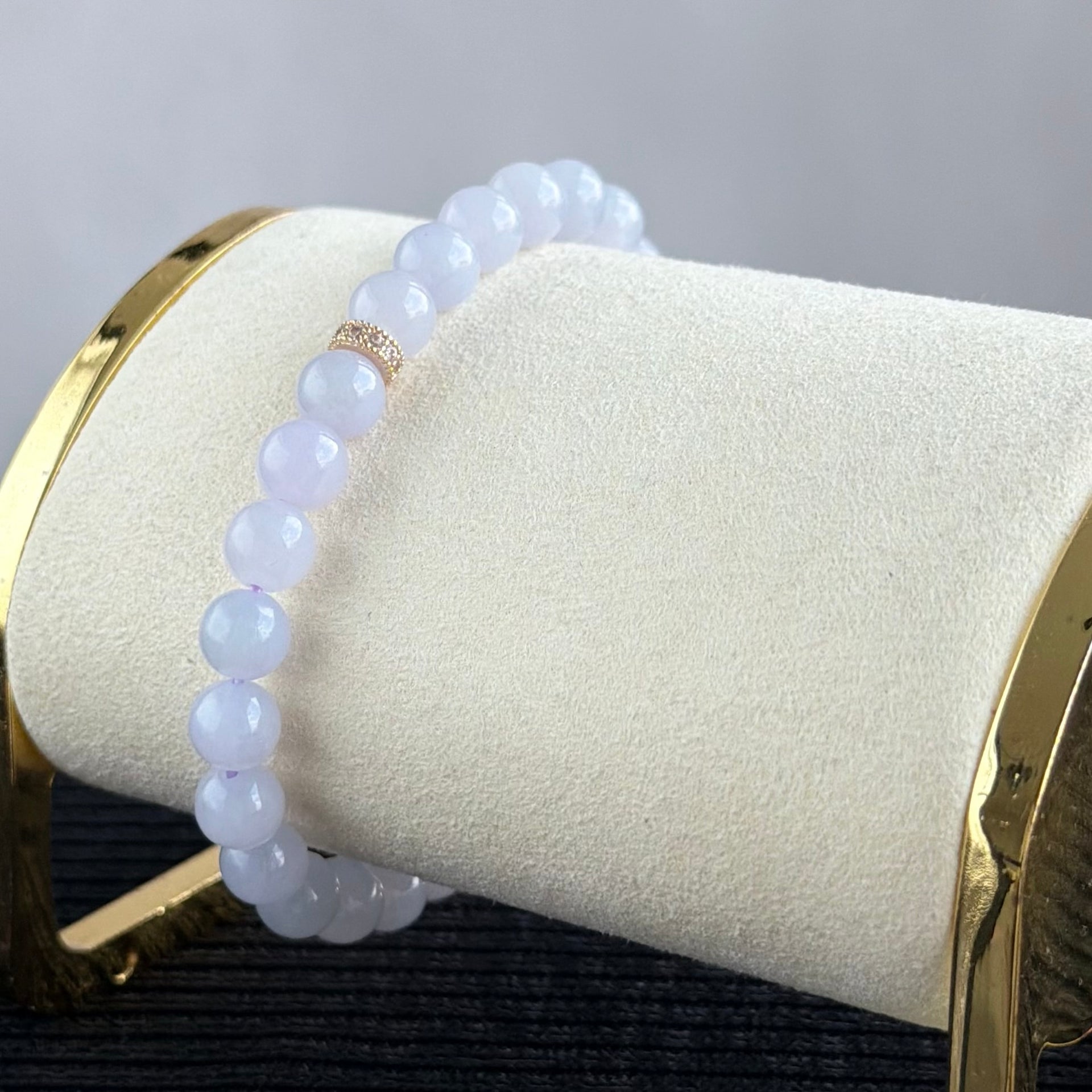 Petals of the Ethereal Garden 7mm Jadeite Bracelet 紫霞织梦