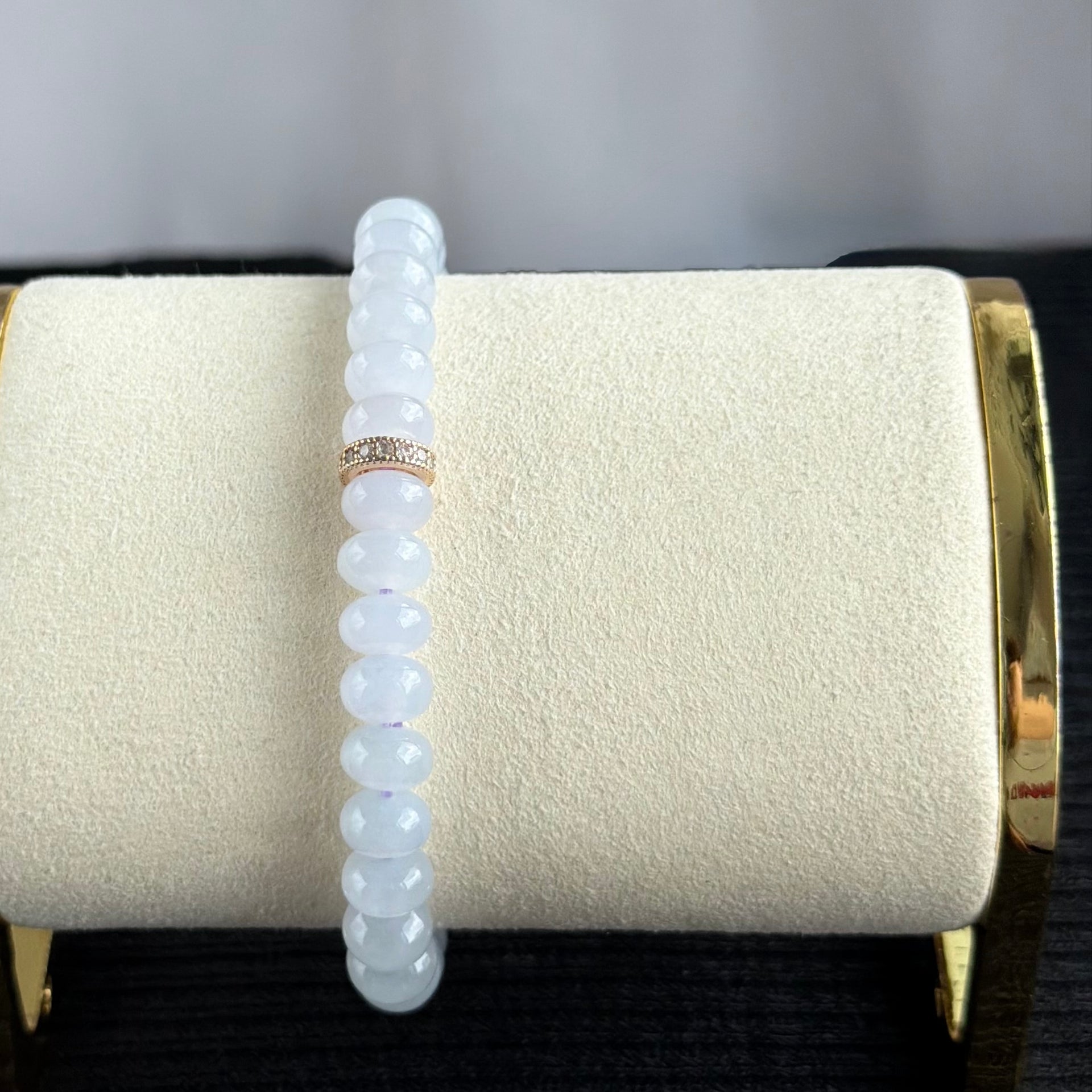 Winter Lilac Dew 7.7mm Jade Bracelet 冬薰露