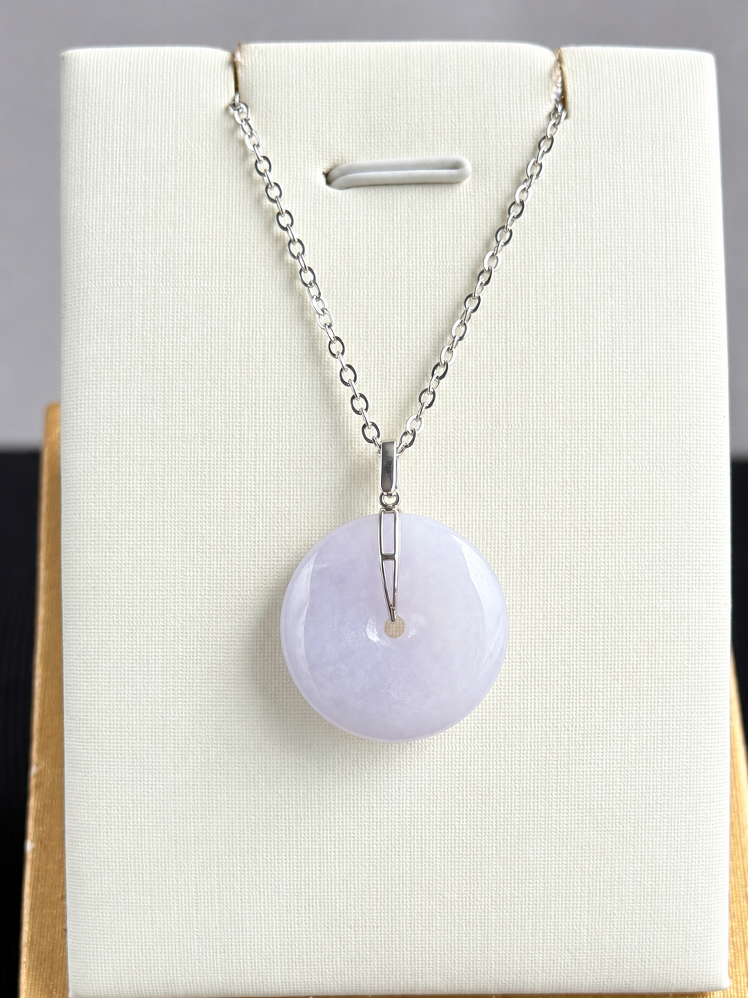 Full Moon Reunion Lavender Jadeite Pendant 花好月圆 (Preview)