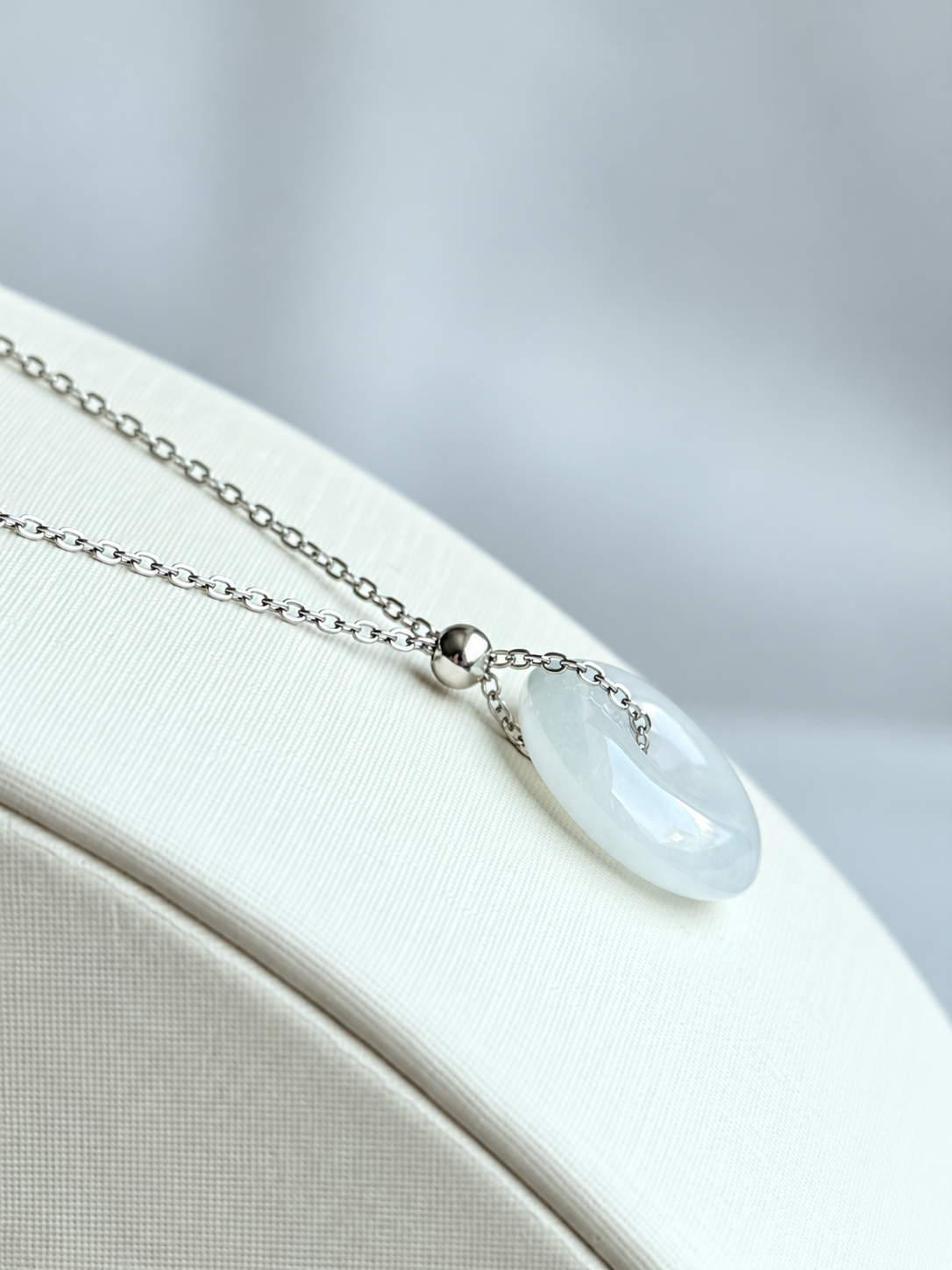 Clair de Lune Jadeite Pendant 月光曲