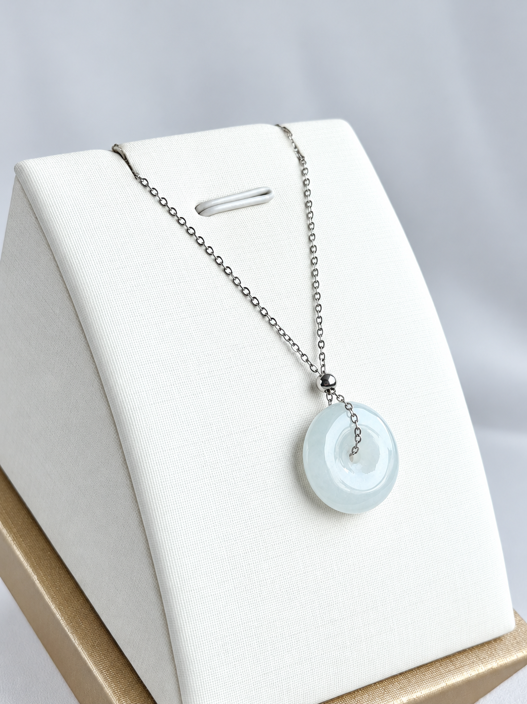 Clair de Lune Jadeite Pendant 月光曲