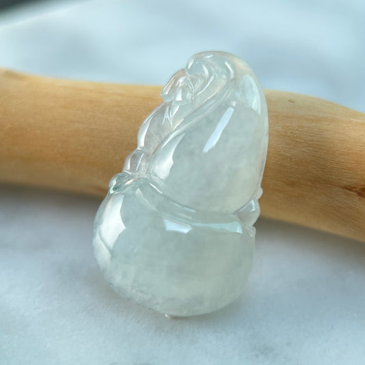 11533 Icy White Jade Gourd Hulu