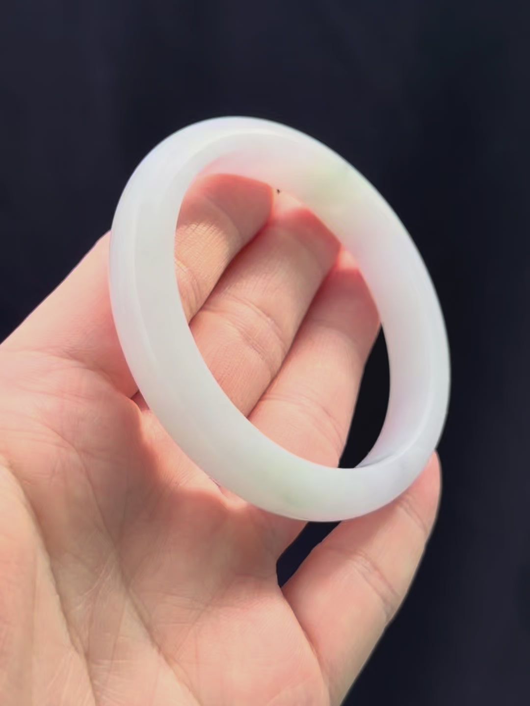 The Velvet Iris 57.8mm Jadeite Bangle 丝绒鸢尾 (Preview)